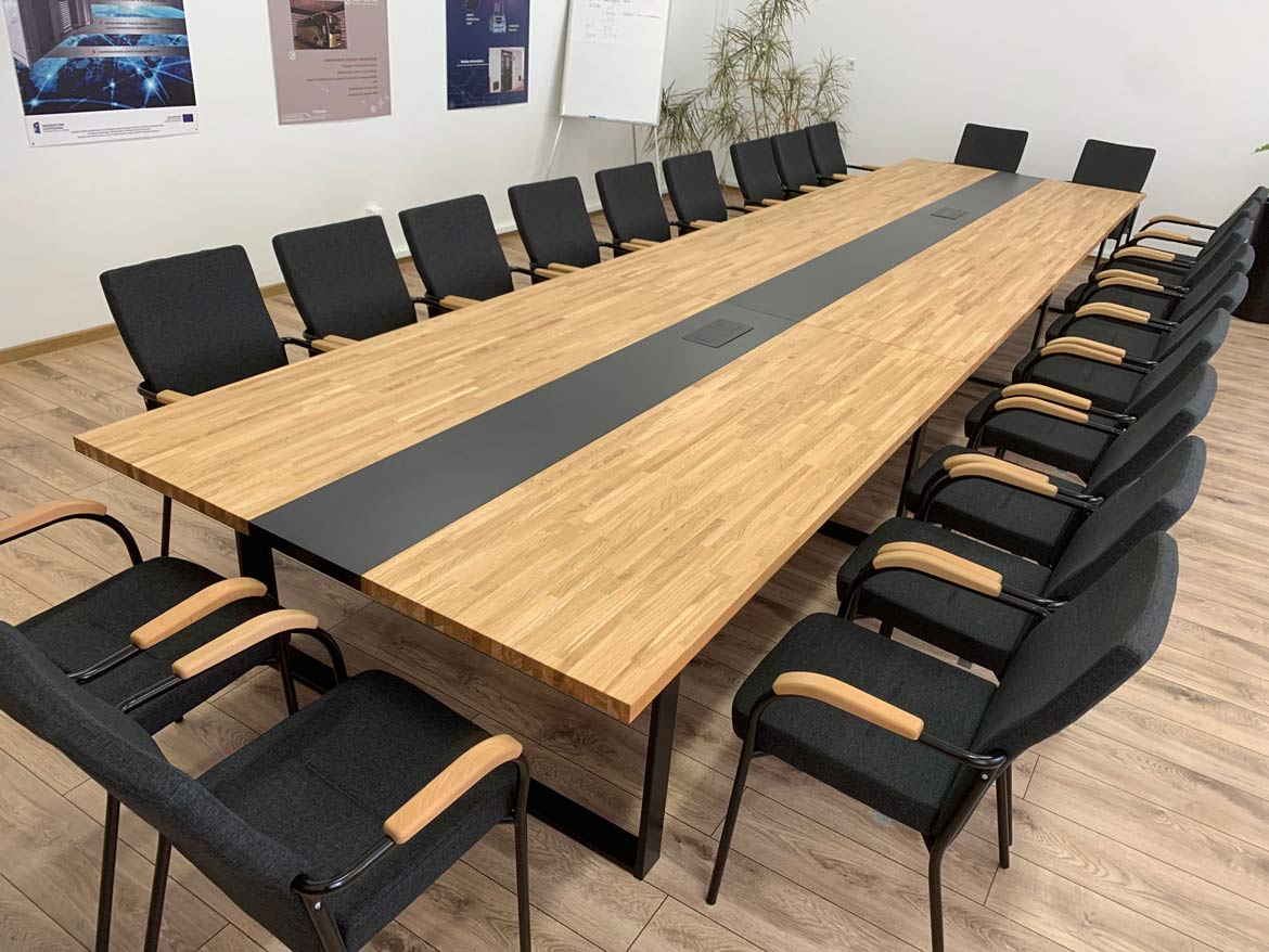 Table de conférence record avec plateau en bois 600x150cm