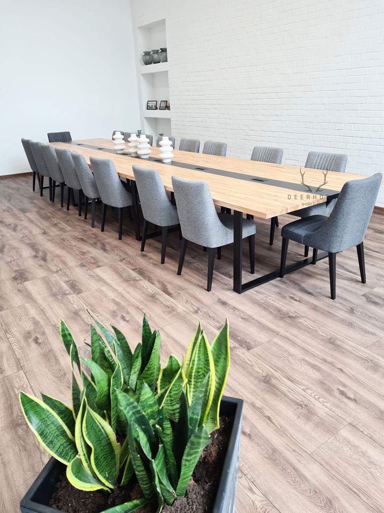 Table de conférence record avec plateau en bois 600x150cm