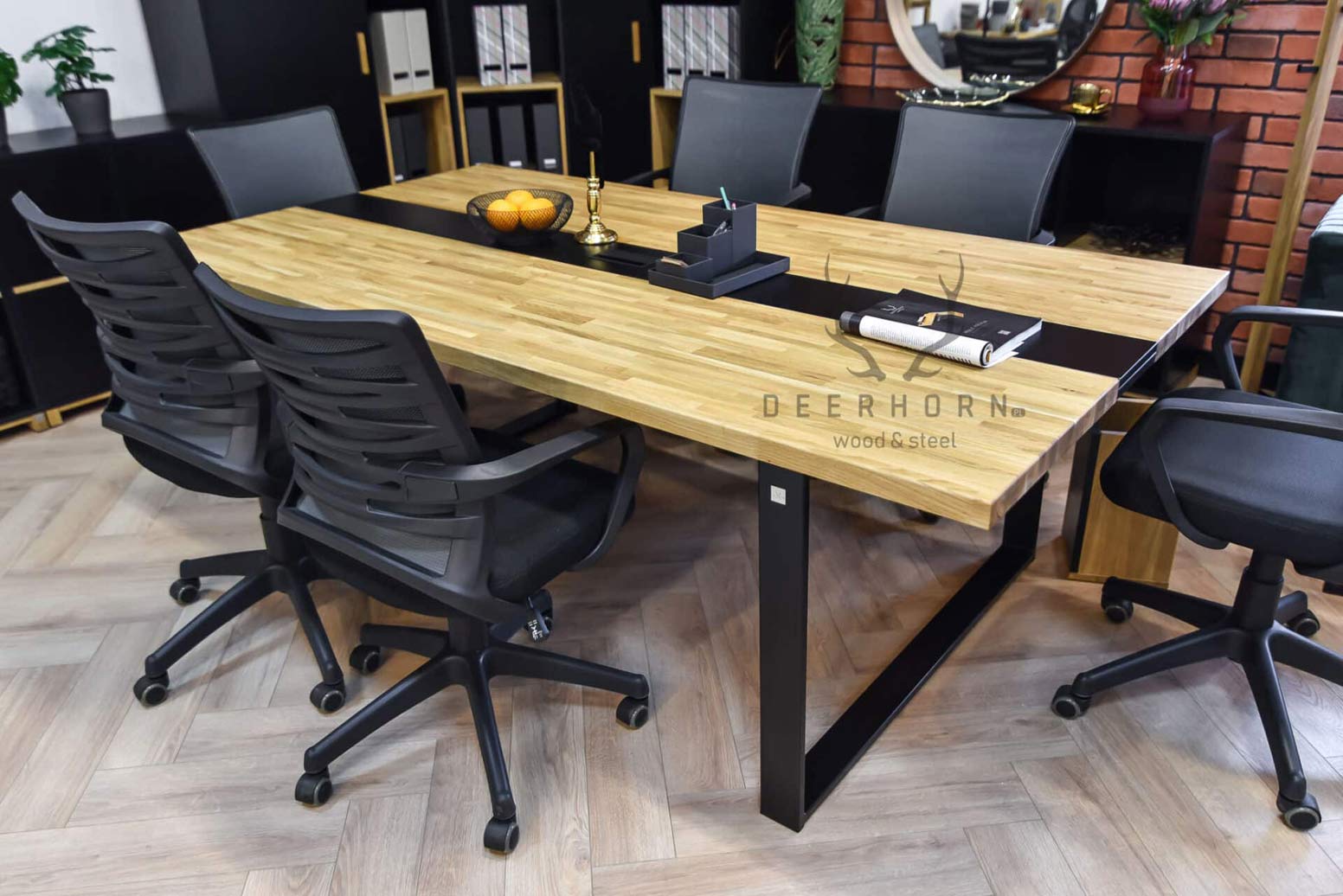 Table de conférence avec plateau en bois 220x120cm avec rail au milieu
