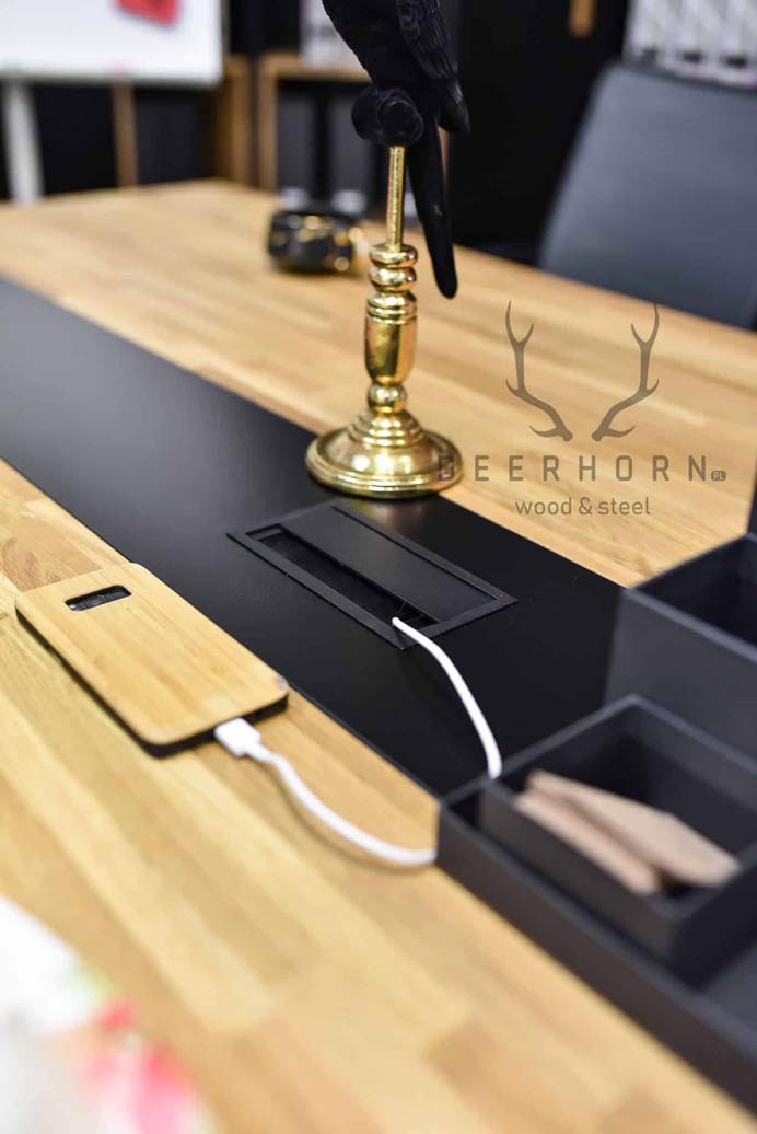 Table de conférence avec plateau en bois 220x120cm avec rail au milieu