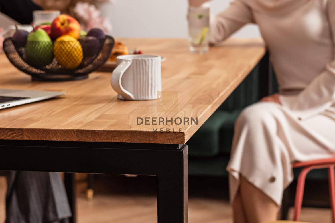 Table rectangulaire pour bureau et salle à manger de style contemporain