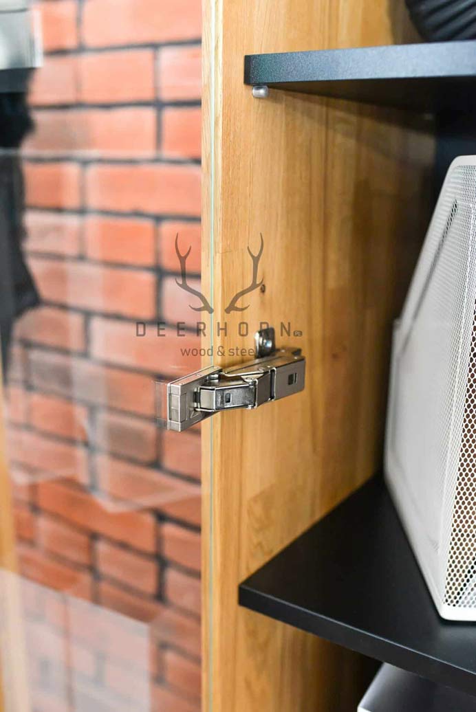 Vitrine en bois pour le bureau et l'étude. 80cm de large