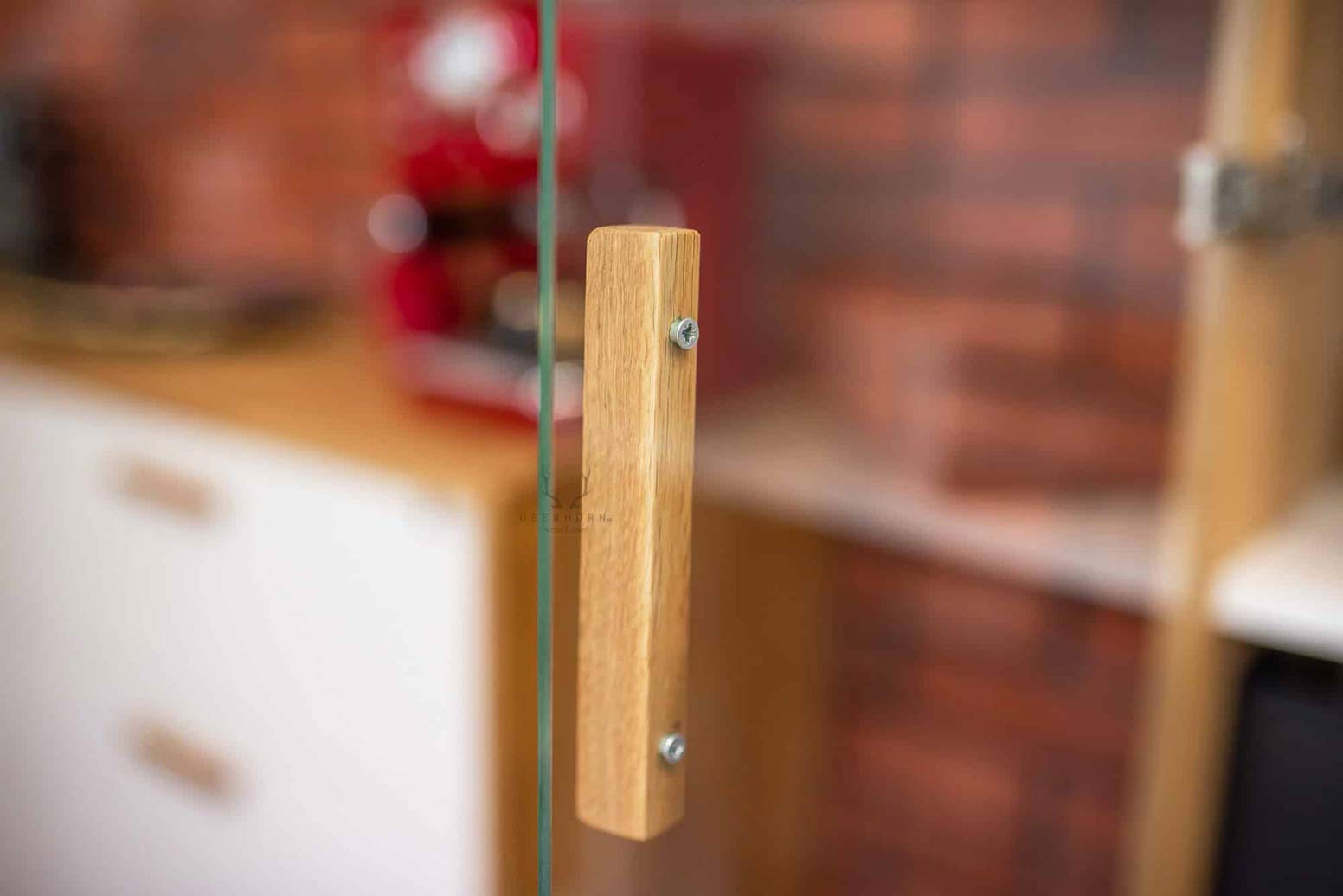 Porte-documents moderne blanc pour bureau et salon sur pieds en métal