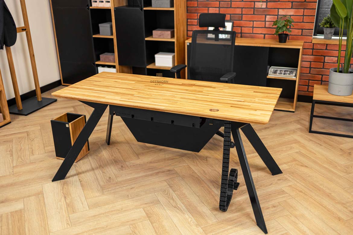 Bureau moderne blanc avec plateau en bois et blenda