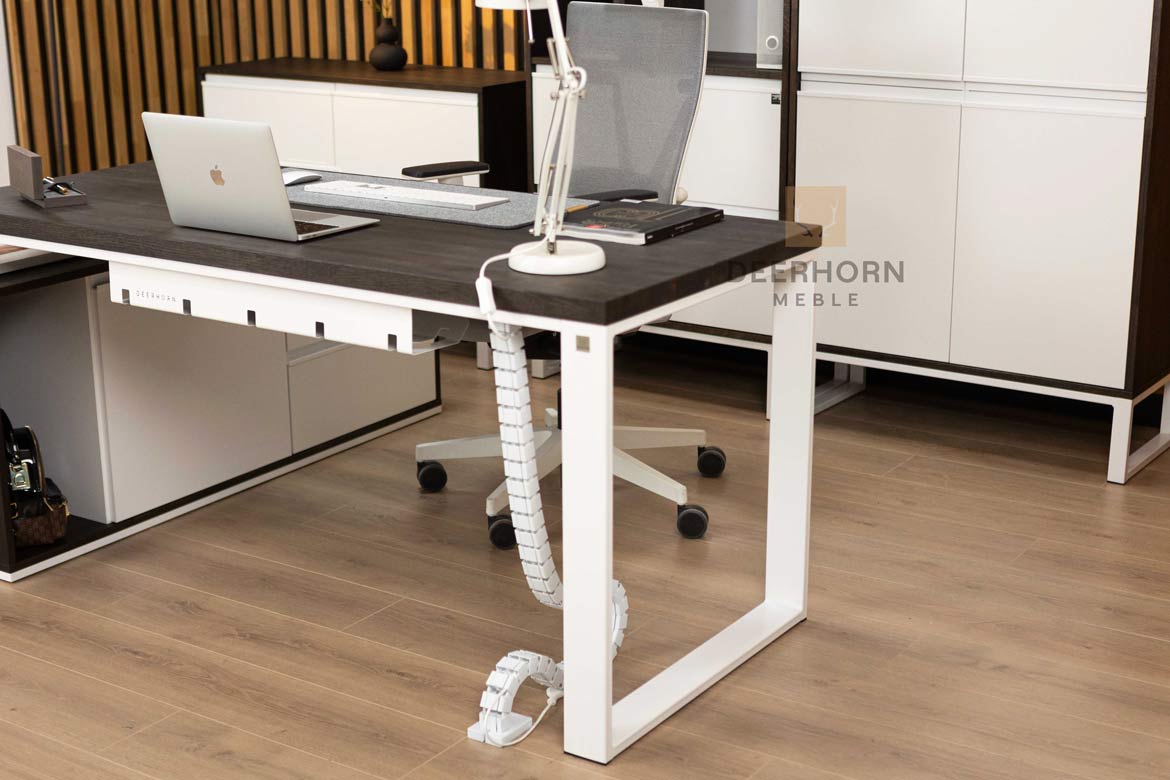 Bureau d'angle pour le bureau et la maison avec plateau en bois noir