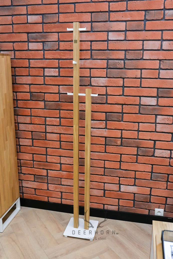 Porte-manteau en bois blanc pour le bureau, l'étude ou le couloir. Mimas