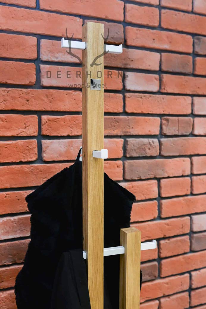 Porte-manteau en bois blanc pour le bureau, l'étude ou le couloir. Mimas
