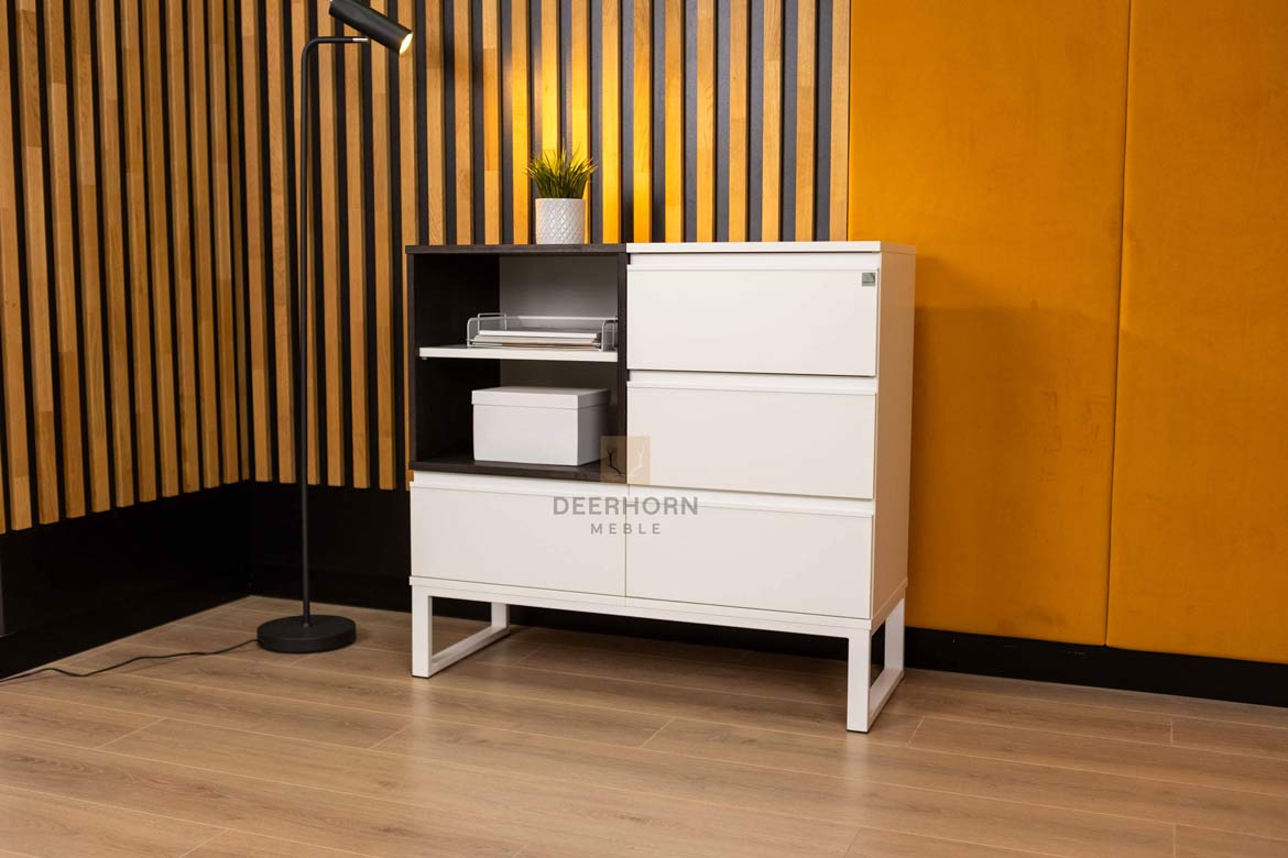 Commode haute, blanche