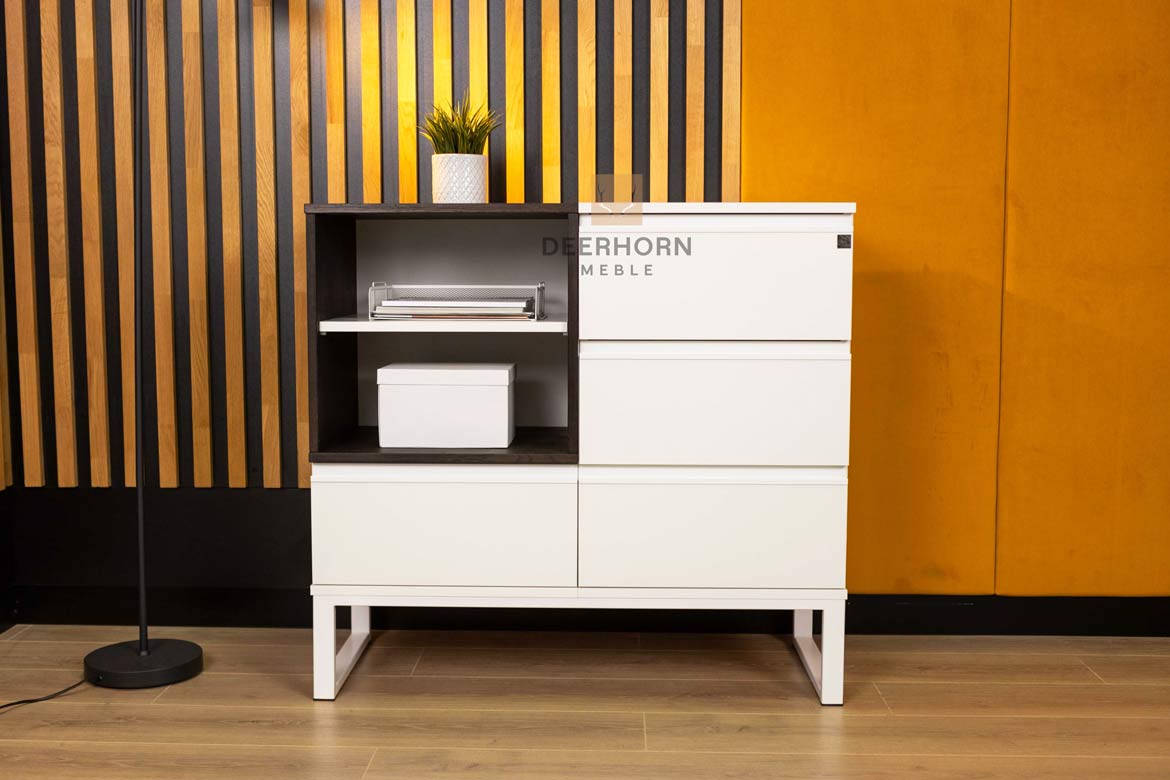 Commode haute, blanche