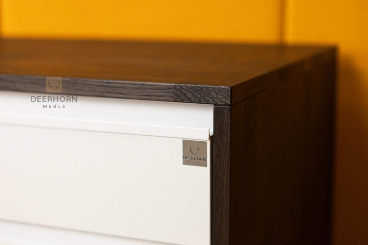 Meuble à tiroirs et étagère de bureau en ébène