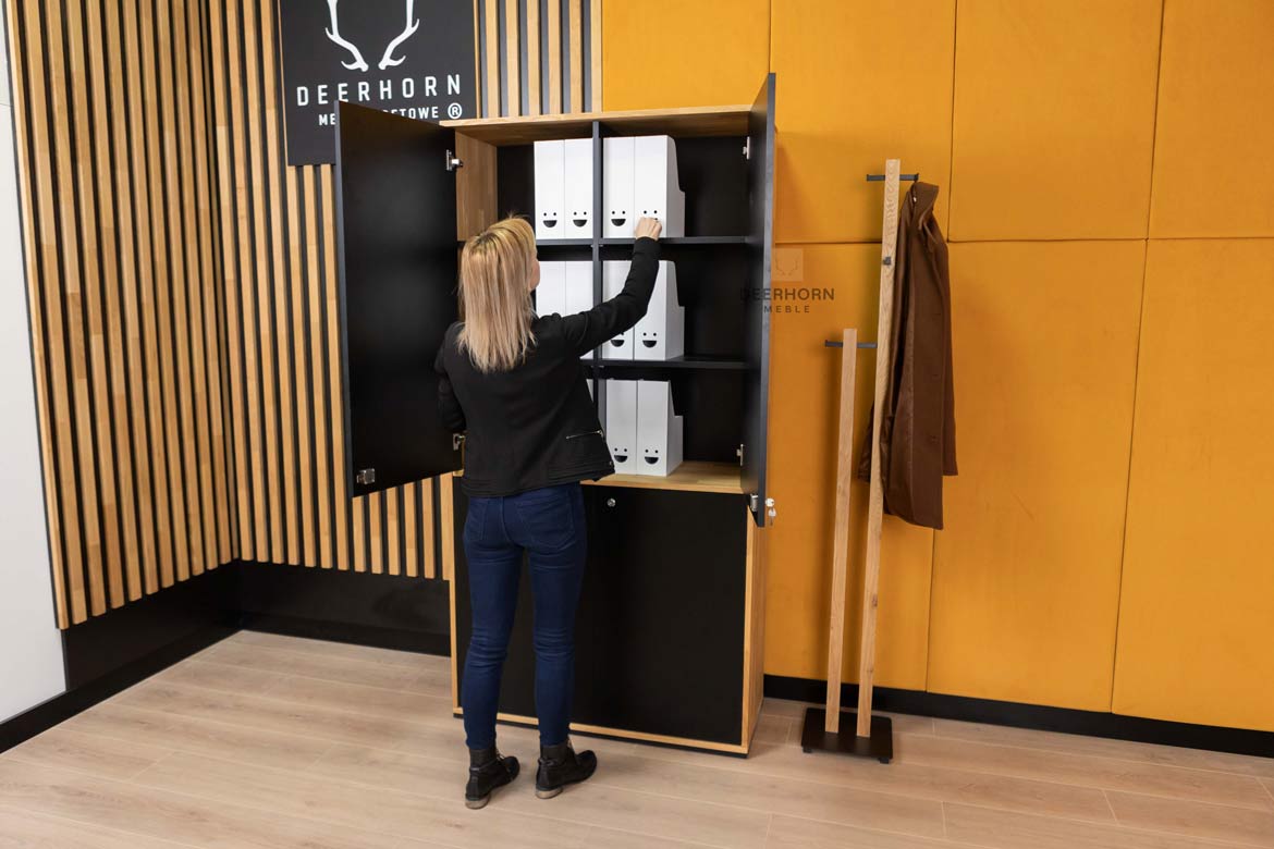 Armoire de bureau noire de la collection modern loft office slim