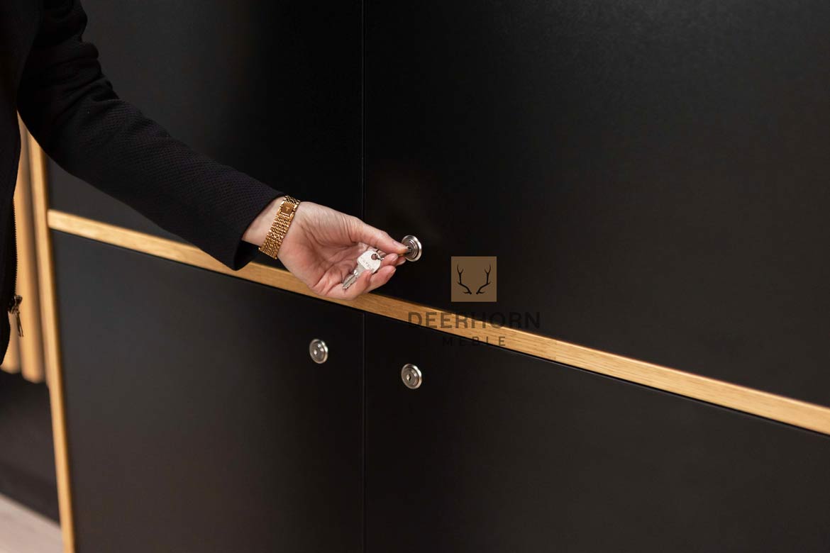 Armoire de bureau noire de la collection modern loft office slim