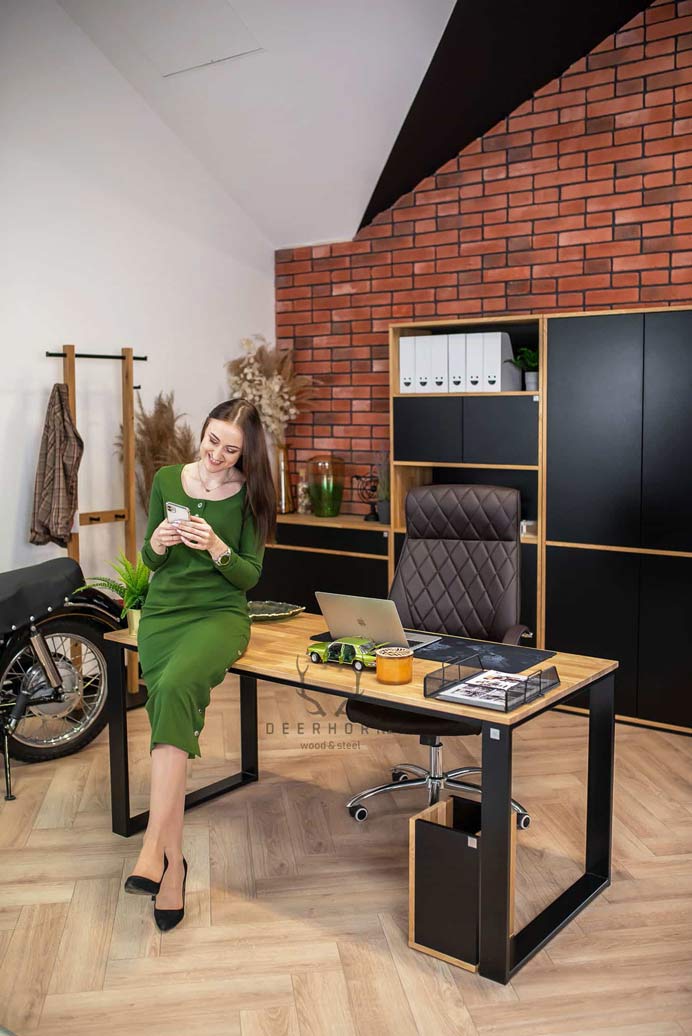 Grand bureau avec plateau plat en bois modern slim