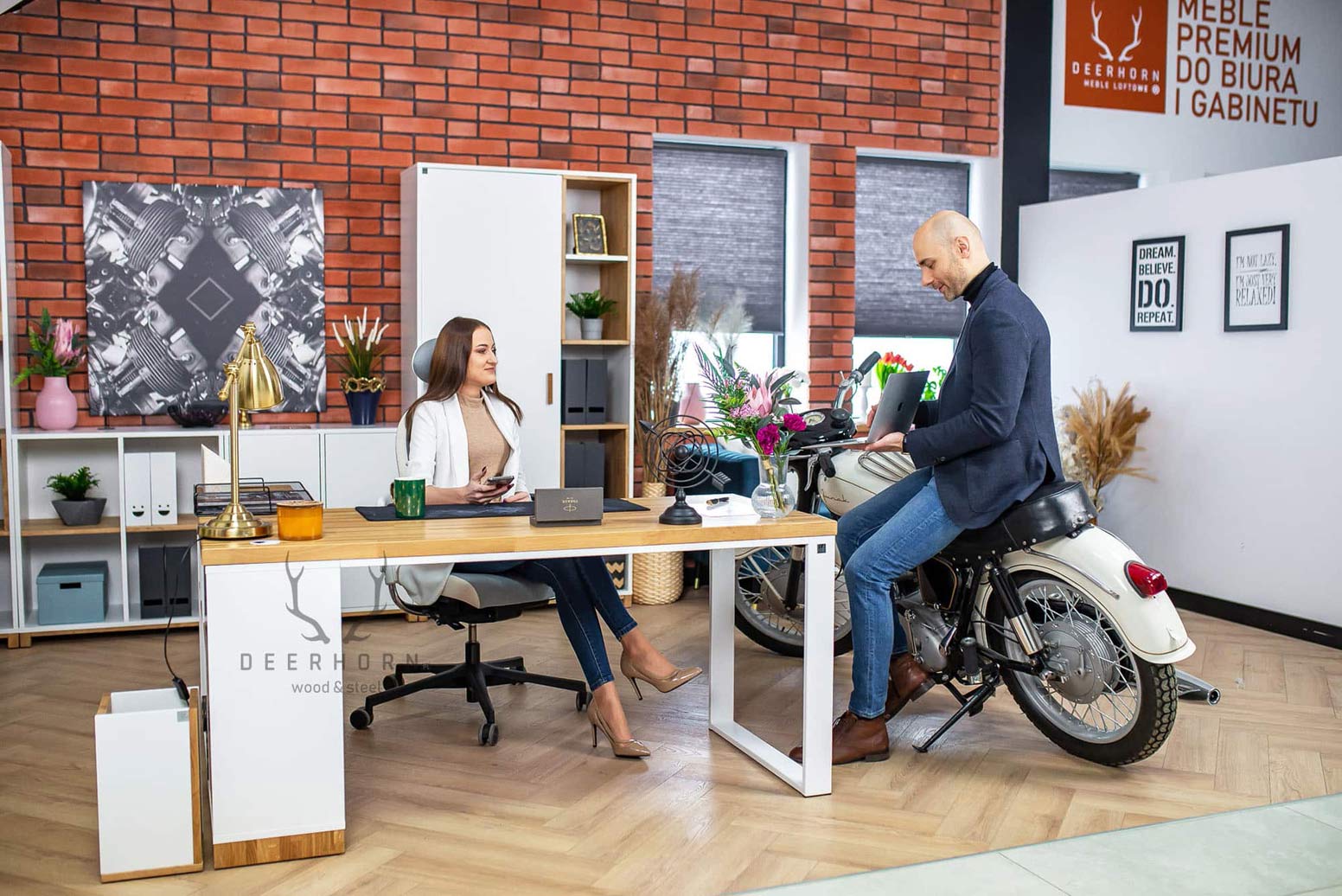 Bureau d'angle blanc en bois et métal "bureau moderne" côté droit