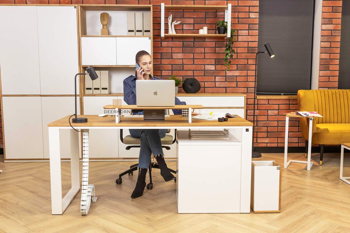 Bureau blanc avec plateau en bois 160x70cm plus caisson