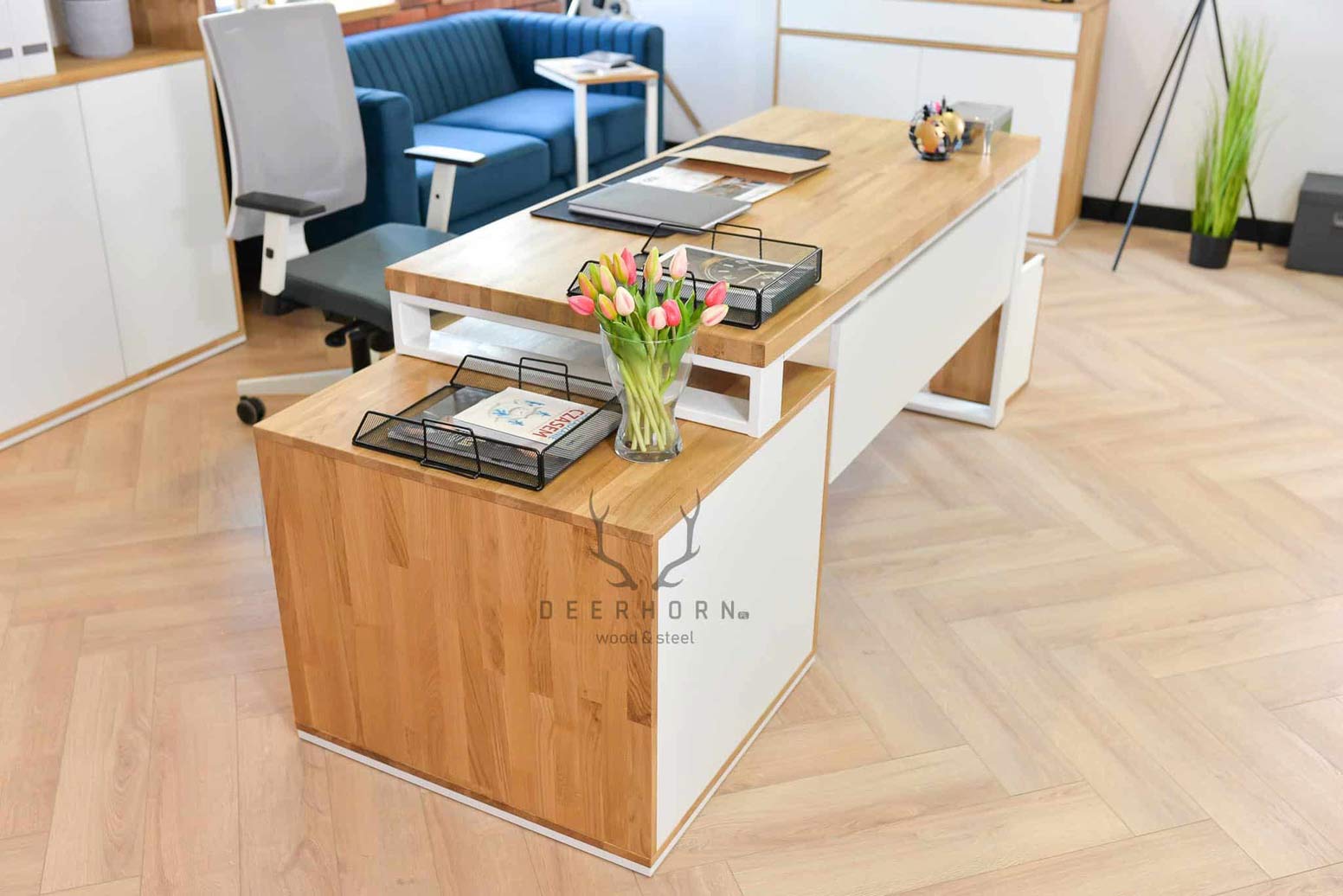 Bureau blanc avec couvercle pour bureau de femme ou bureau d'étude