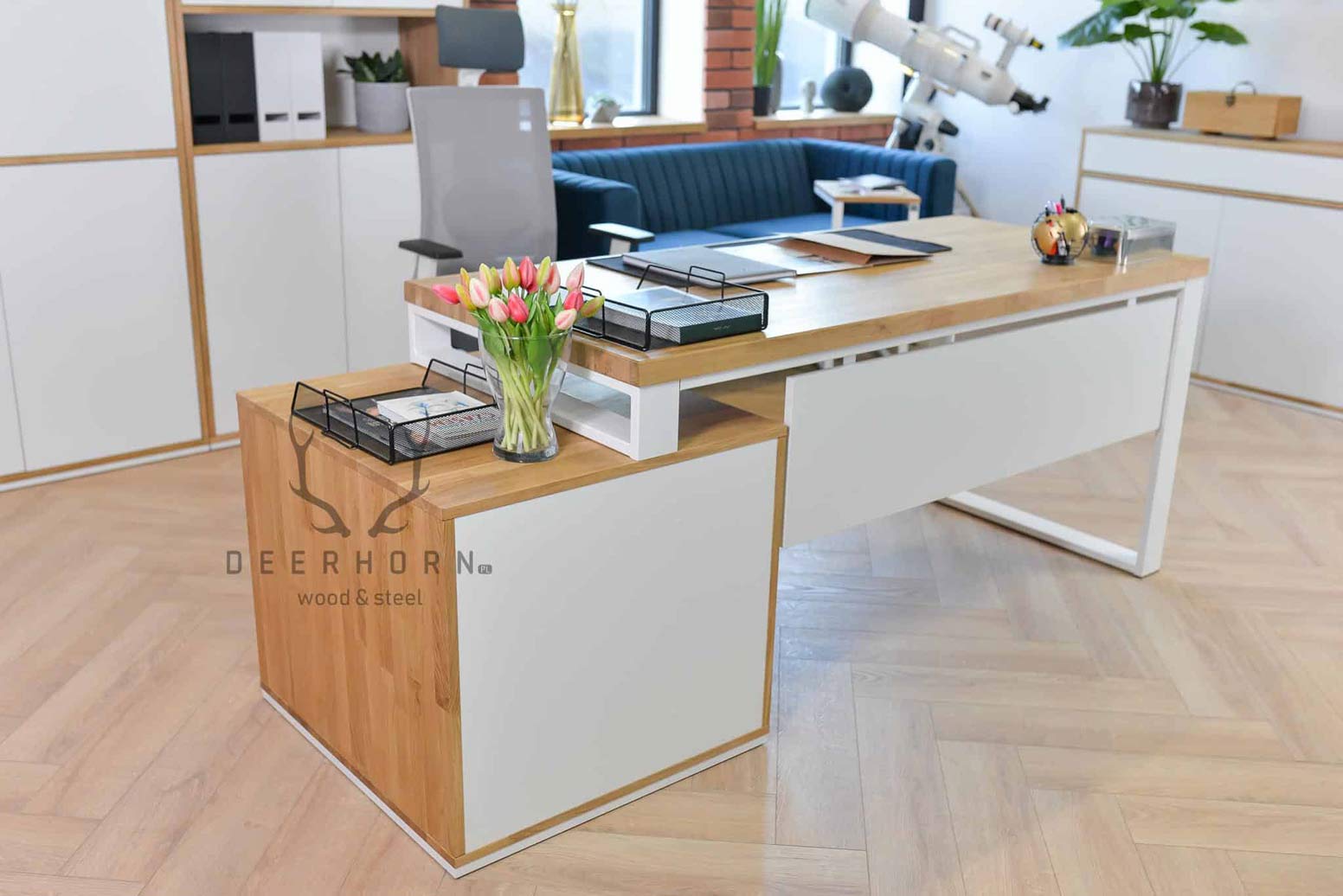 Bureau blanc avec couvercle pour bureau de femme ou bureau d'étude