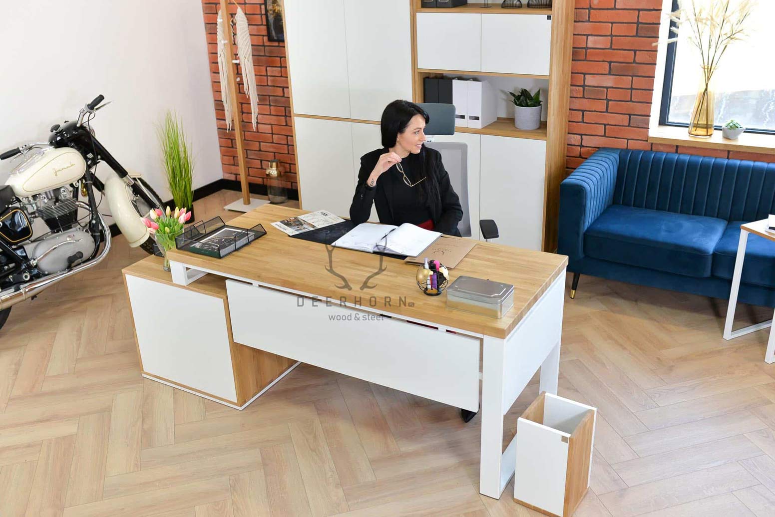 Bureau blanc avec couvercle pour bureau de femme ou bureau d'étude