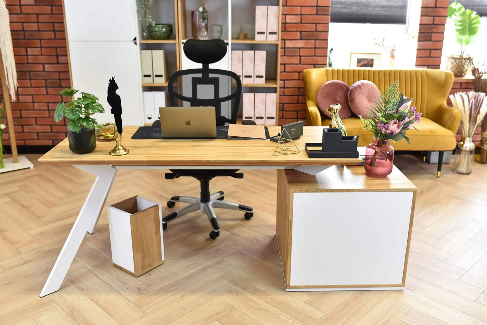 Bureau d'étude blanc avec plateau en bois Active