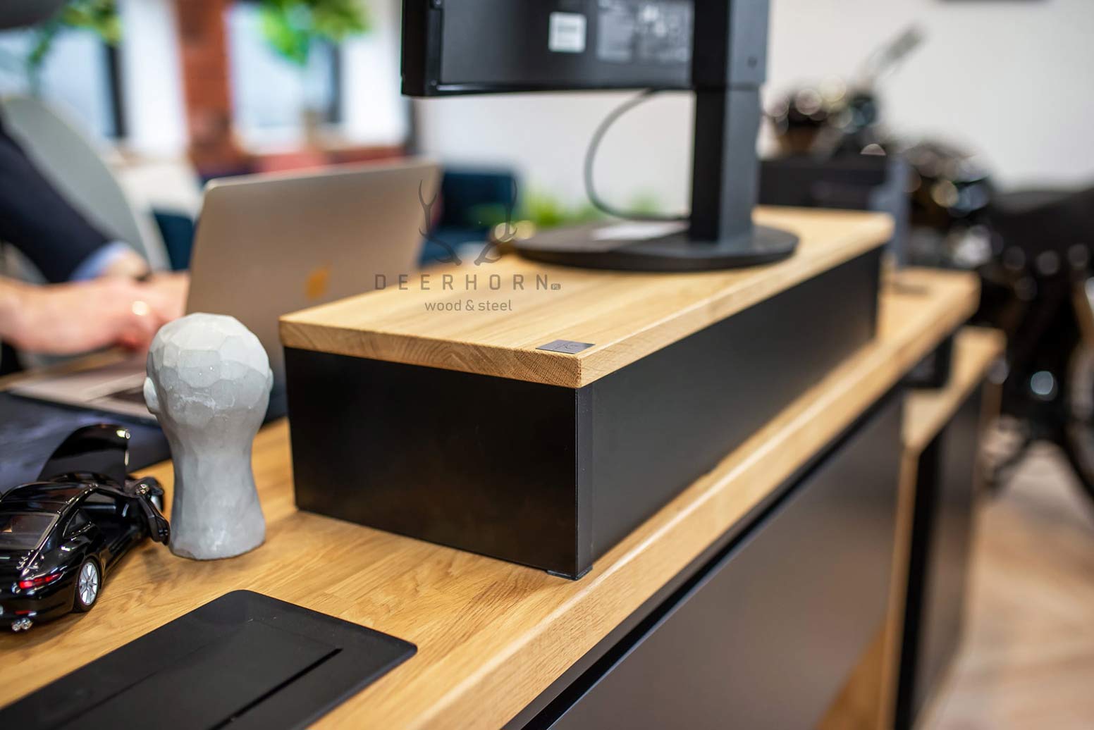 Bureau avec plan de travail pour écran loft industriel premium