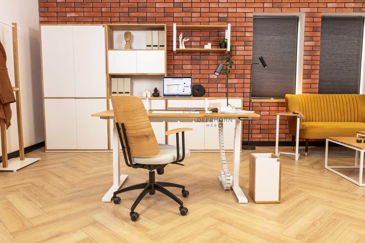 Weißer verstellbarer Holzschreibtisch Slim
