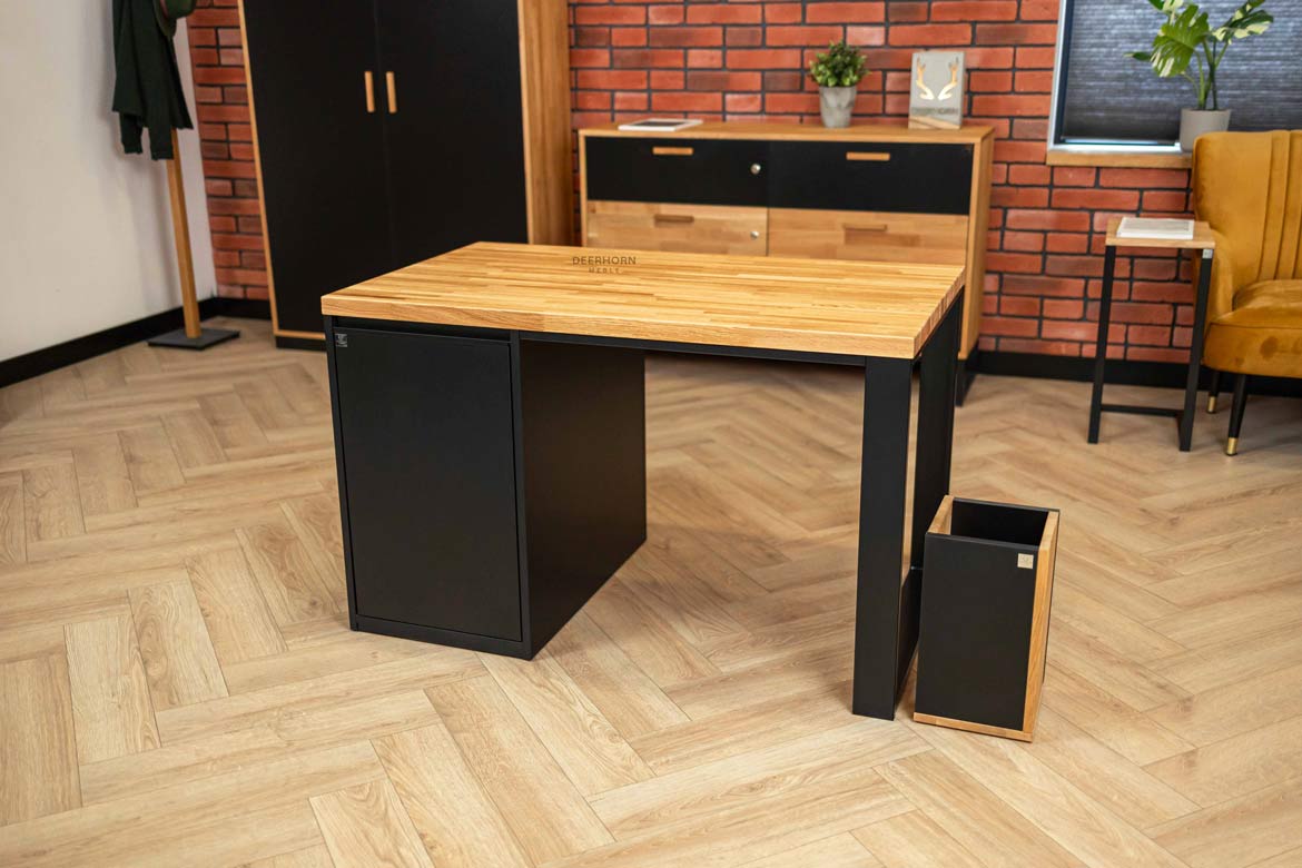 Moderner ergonomischer Jugendschreibtisch mit linkem Schrank