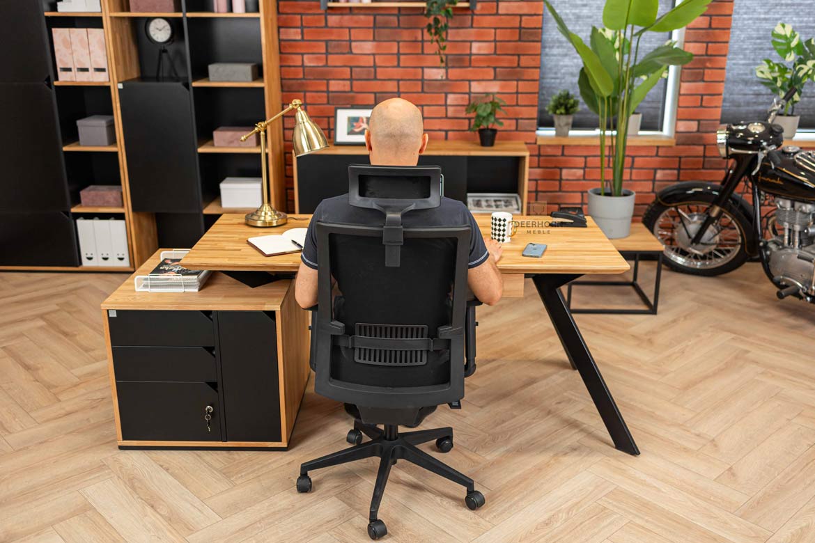 Büroschreibtisch mit Holzplatte Active mit Rollcontainer