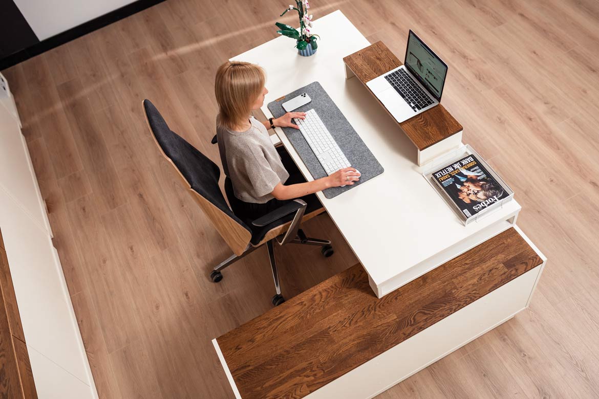 Modernes Büro Eckschreibtisch für Computer mit Schubladen
