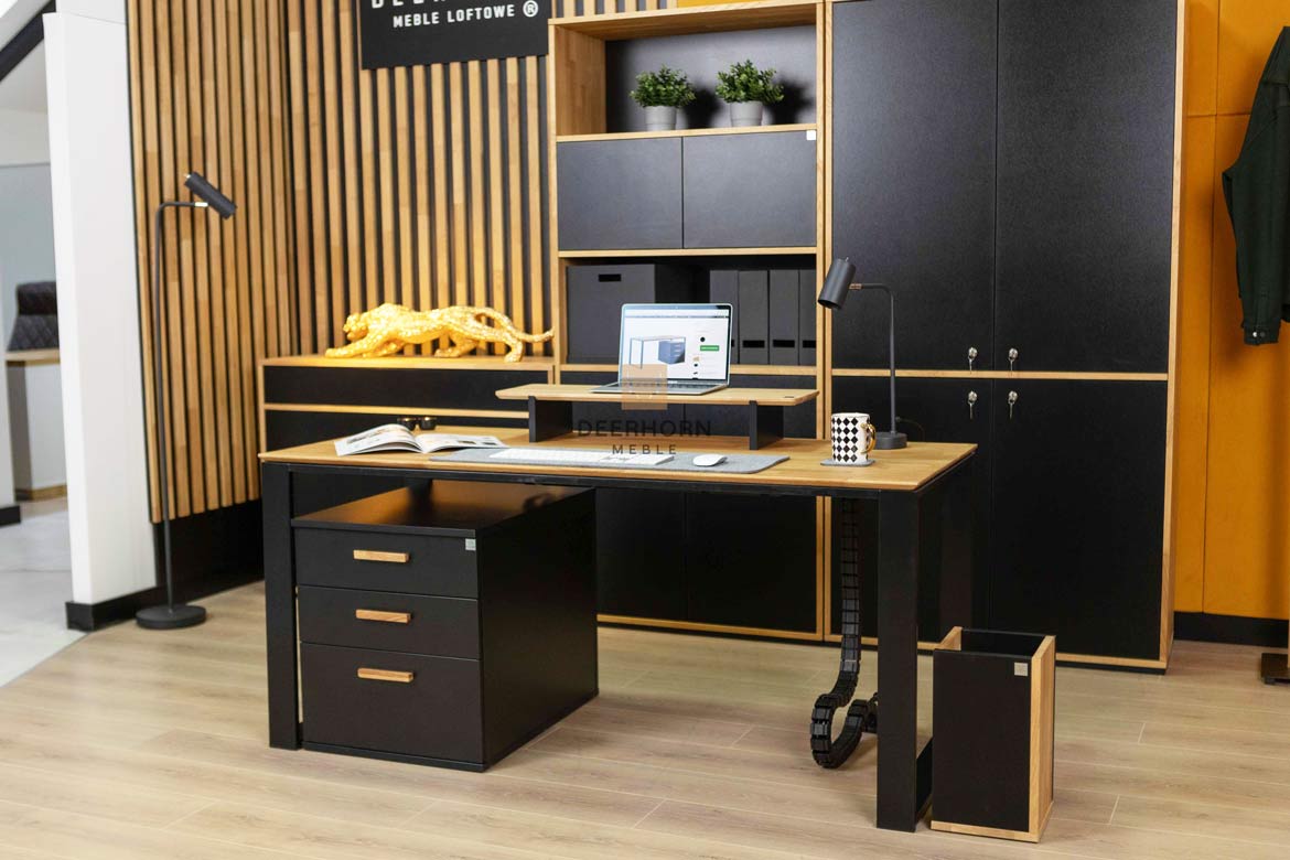 Schreibtisch für Büro und Heimarbeit mit hinterschnittener Holzplatte mit Schrank