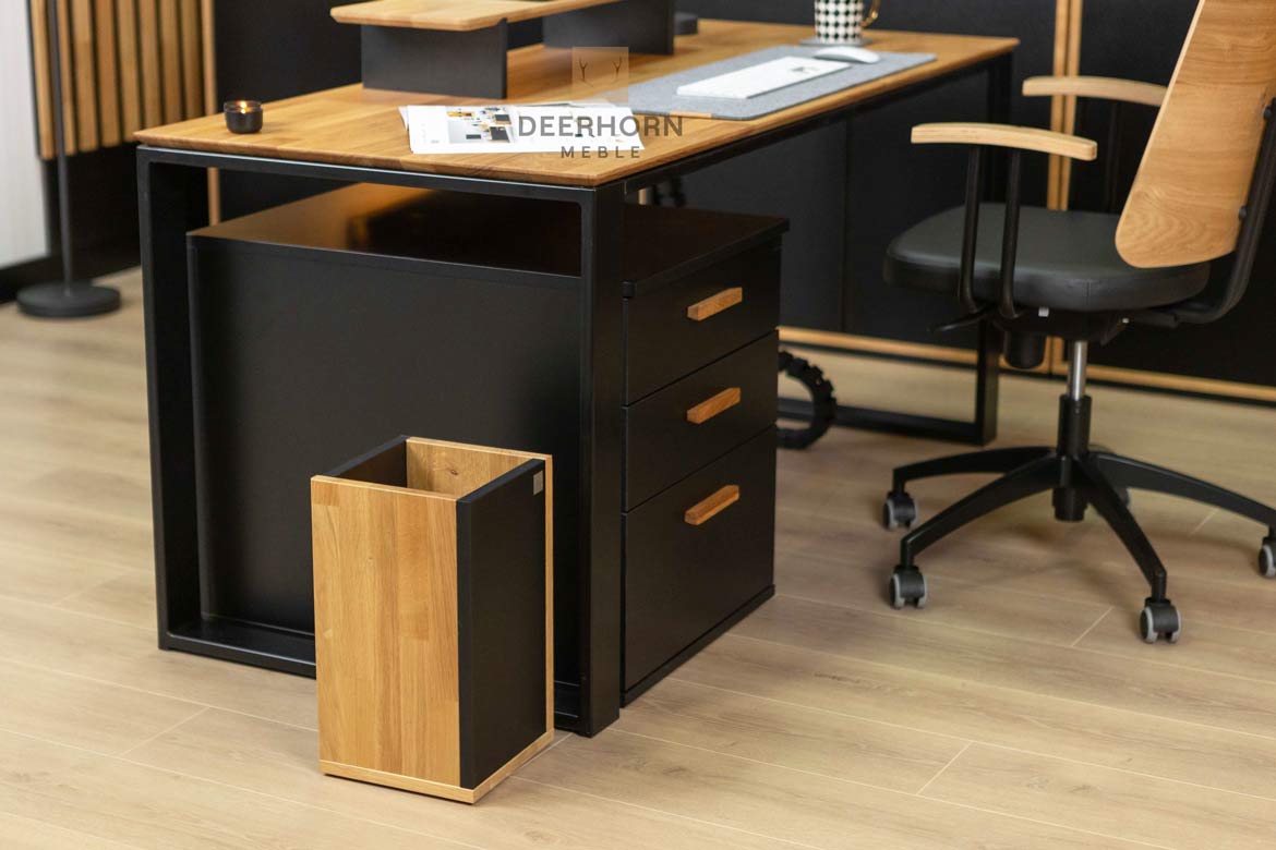 Schreibtisch für Büro und Heimarbeit mit hinterschnittener Holzplatte mit Schrank