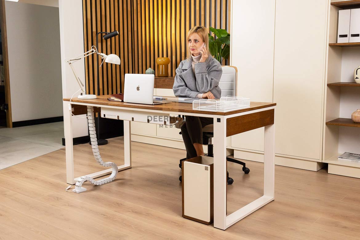 Bürotisch, Eiche