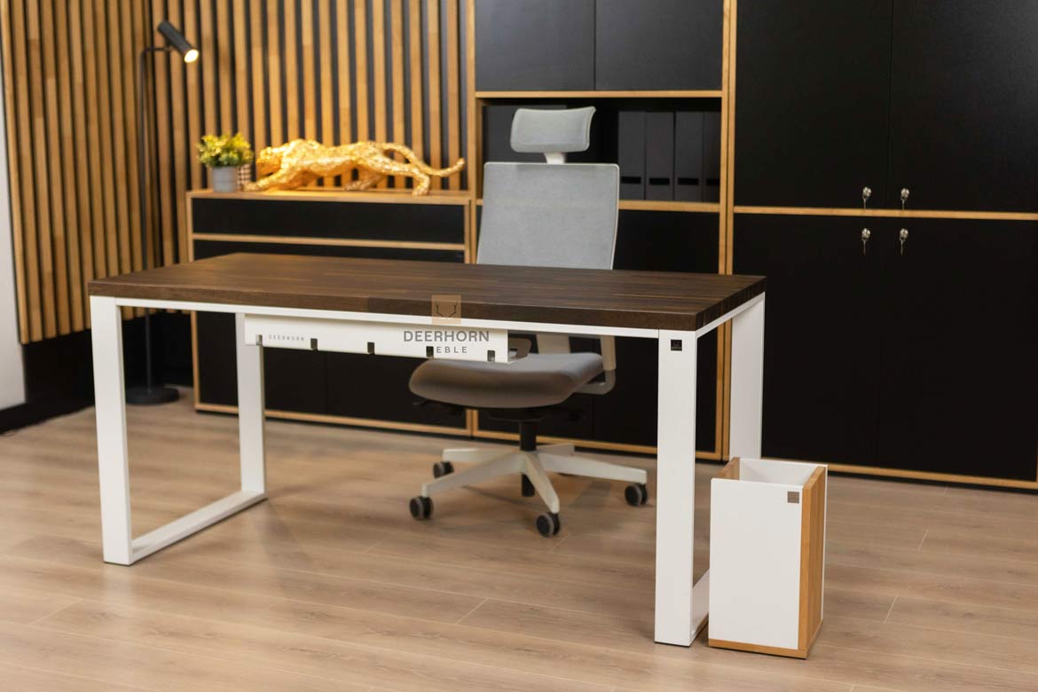 Schreibtisch für Büro weiß mit brauner Holzplatte