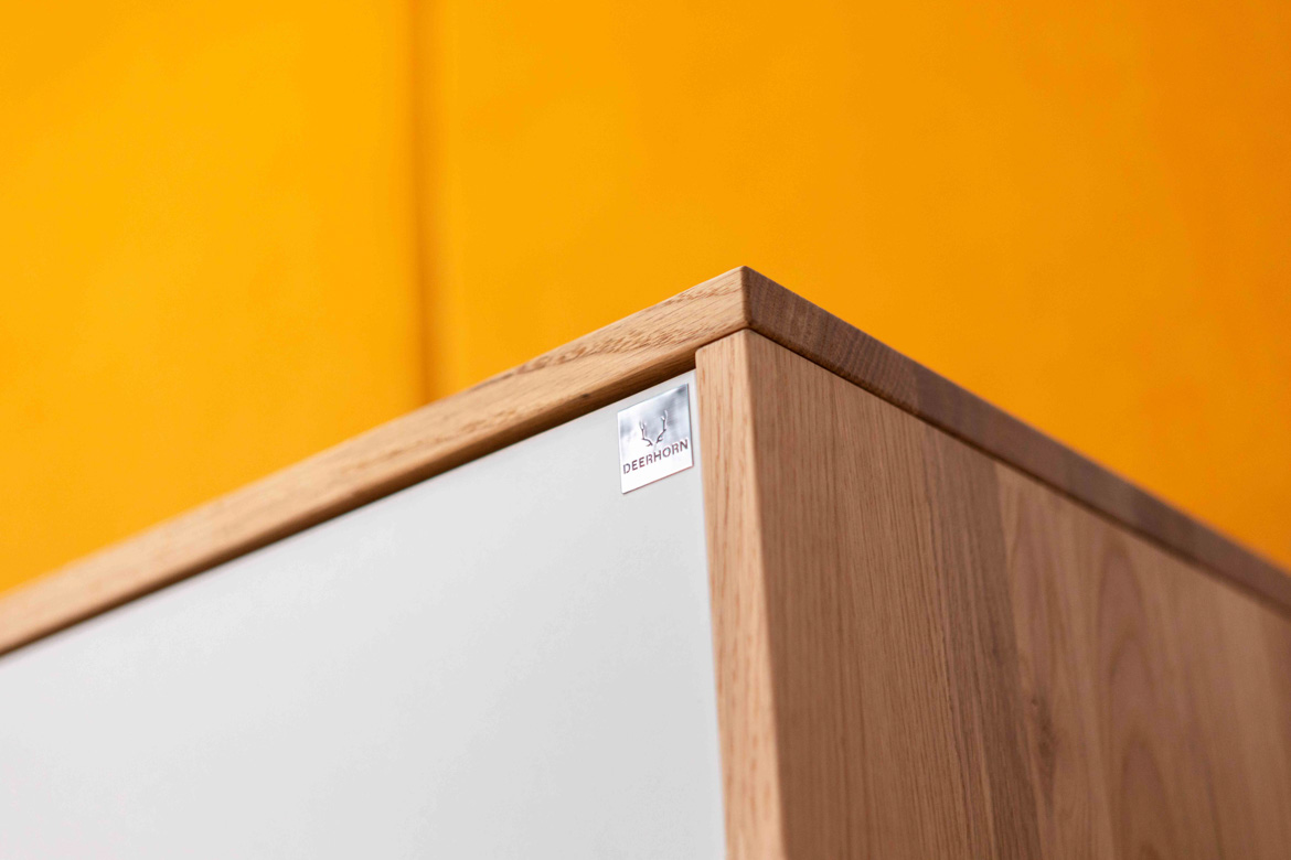 Weißer Büroschrank mit Einlegeböden für Akten, Dokumente 118 cm