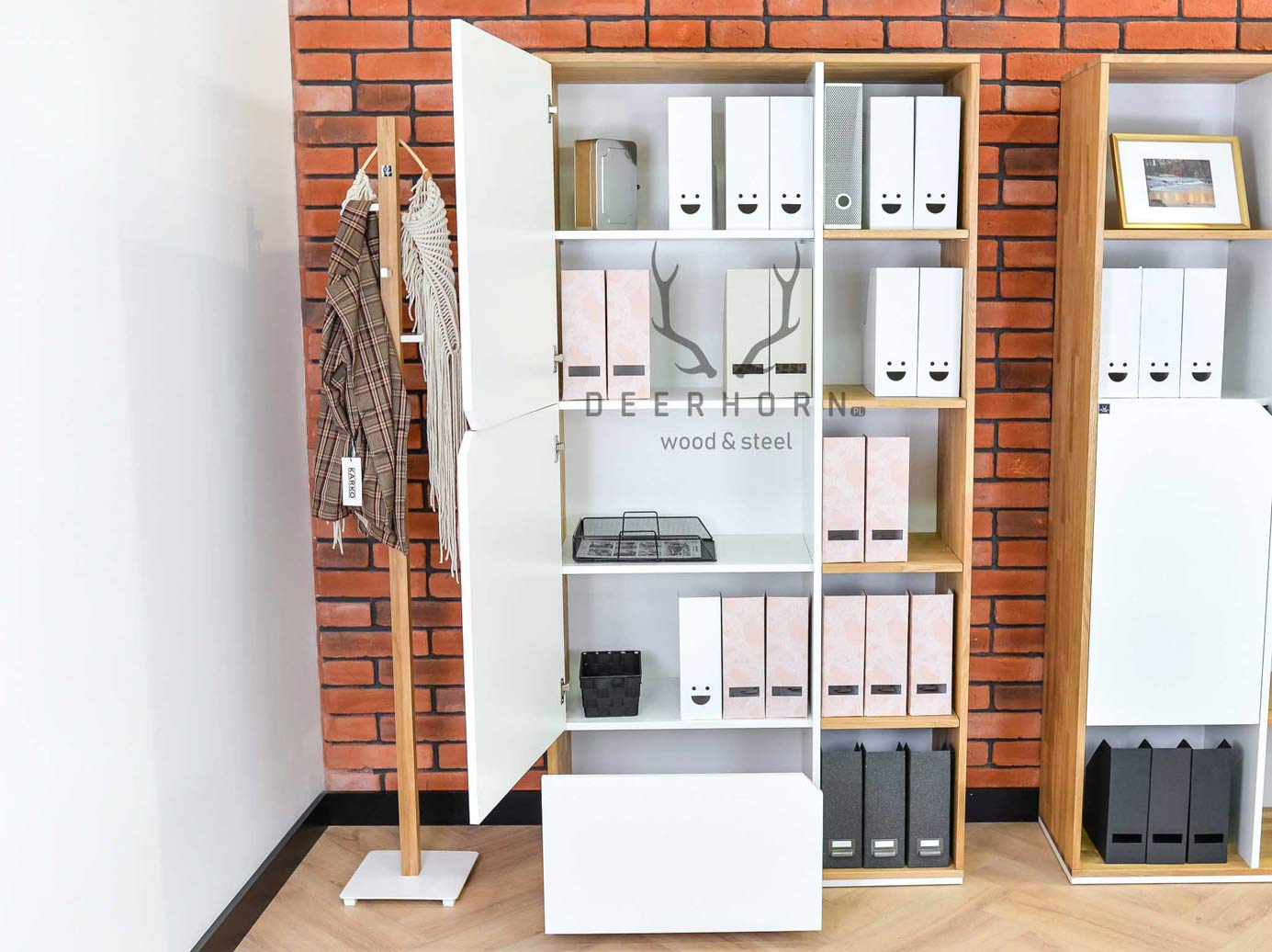 Weißer Büro-Aktenschrank Aktiv