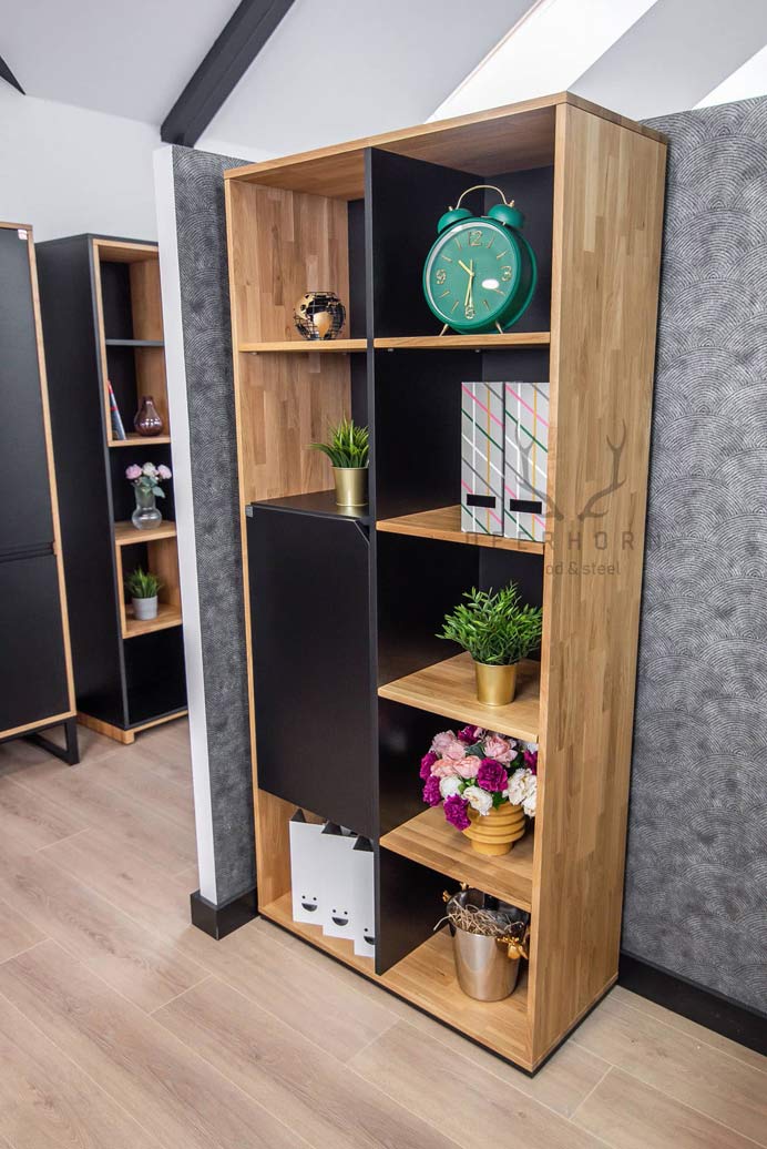 Schwarzer Büro-Aktenschrank aus der Active-Kollektion