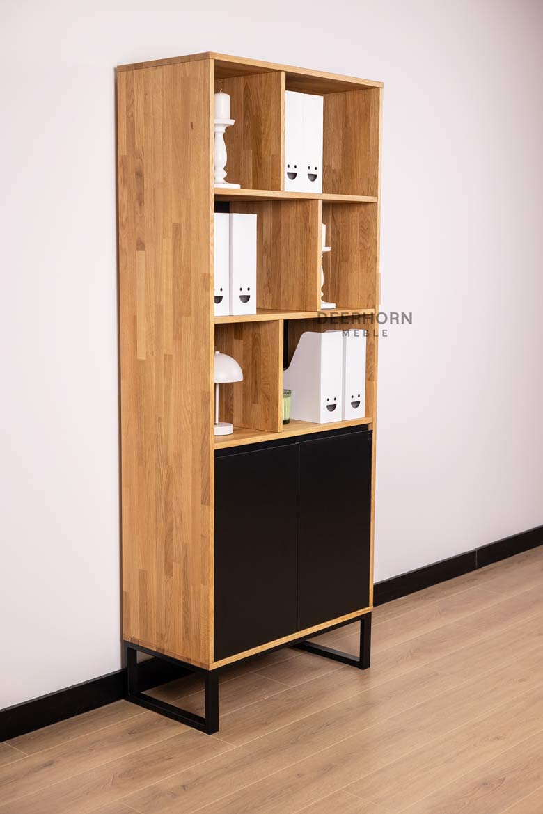 Büroregal mit Regalen für Dokumente und Aktenordner