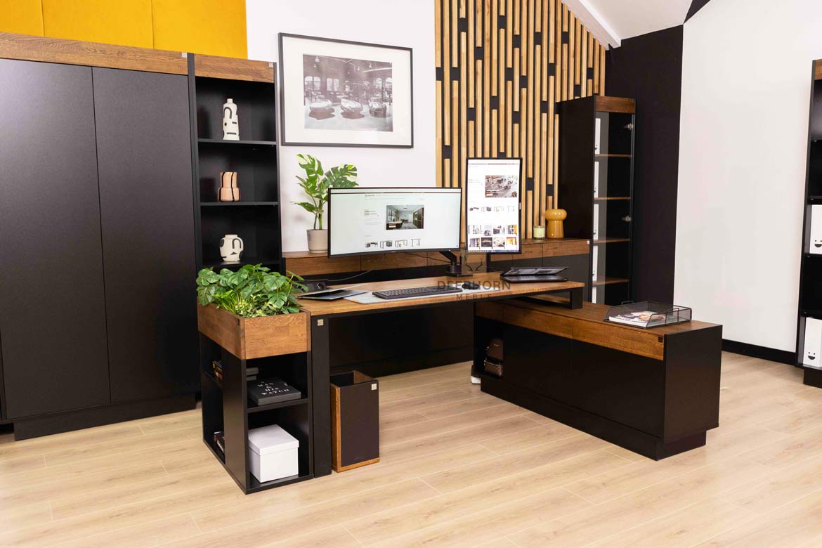 Moderner Loft-Schreibtisch mit Regalen