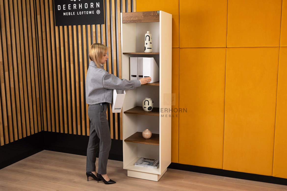 Modernes Bücherregal für das Büro und Home Office