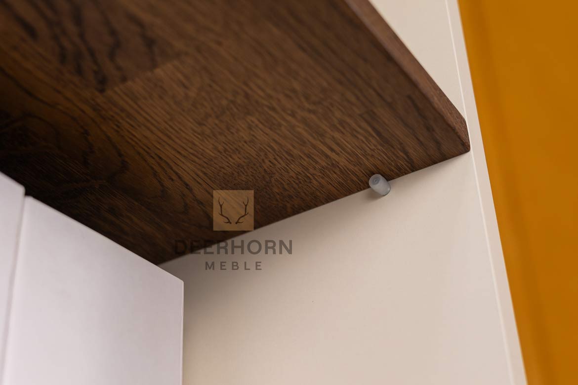Modernes Bücherregal für das Büro und Home Office