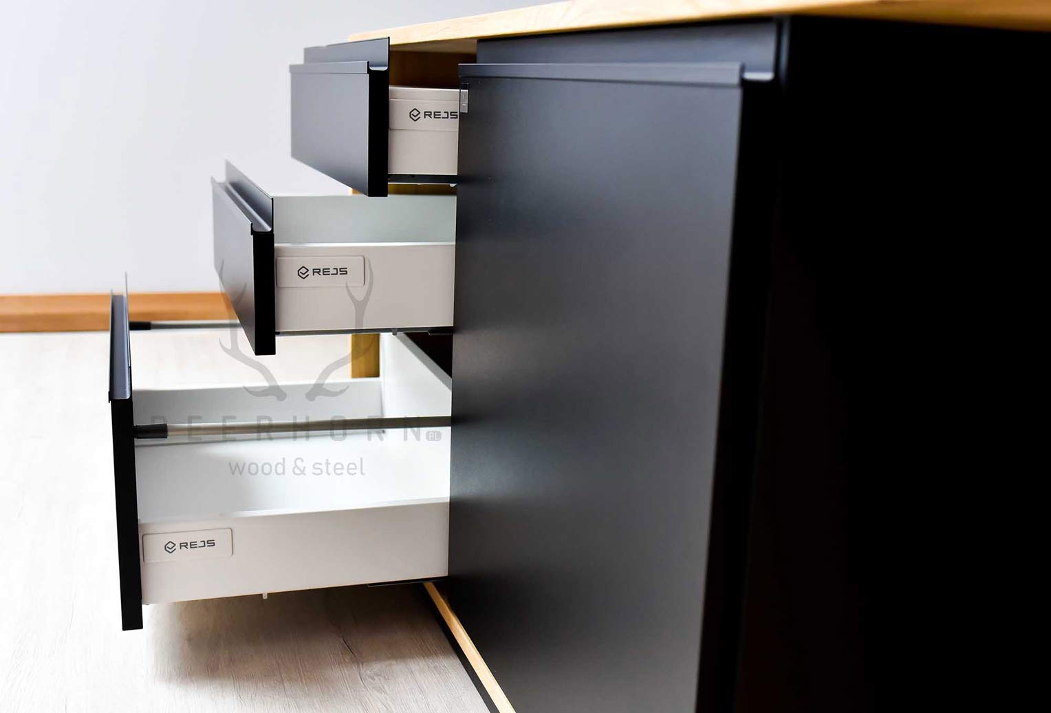 Bürounterschrank, Sockel mit Schubladen