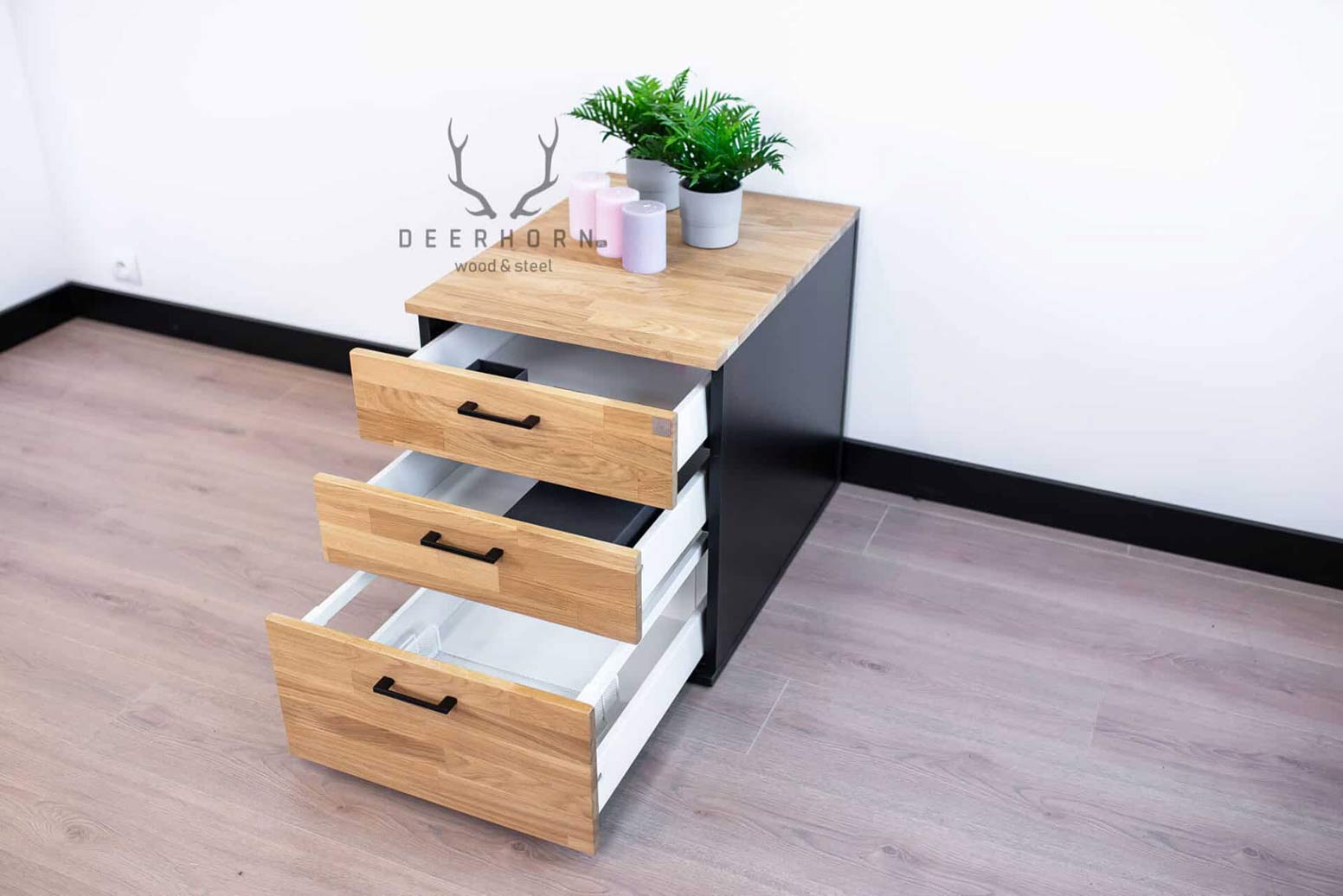 Eichenholzsockel mit Schubladen für Schreibtisch mit Holzplatte