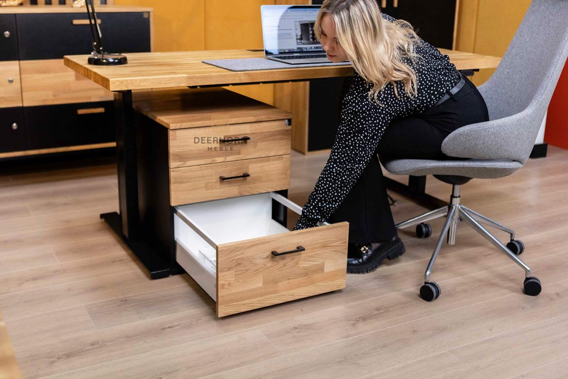 Eichenholzsockel mit Schubladen für Schreibtisch mit Holzplatte