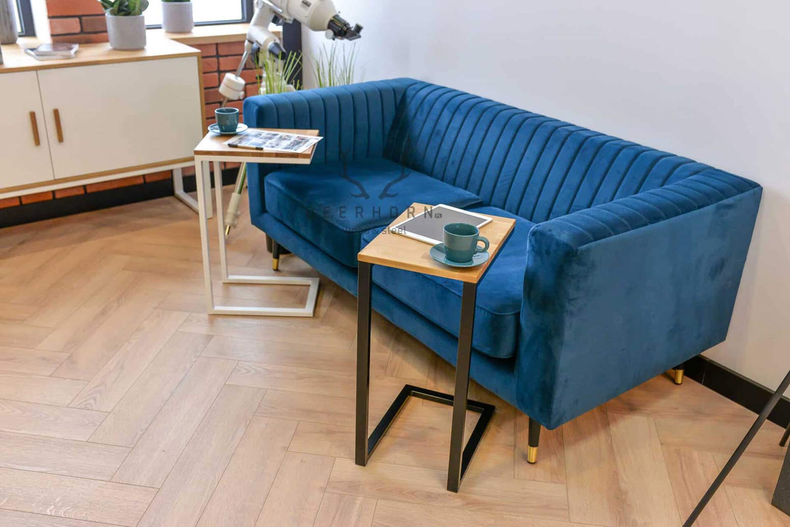 Loft Beistelltisch aus Holz und Metall