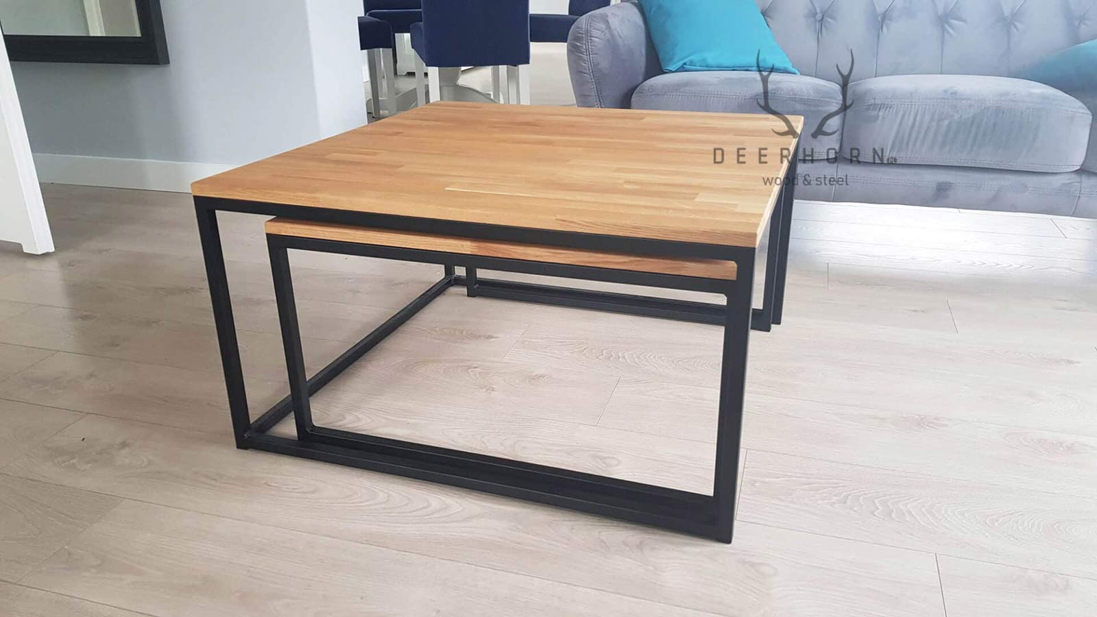 Einschiebbare Couchtische 2in1