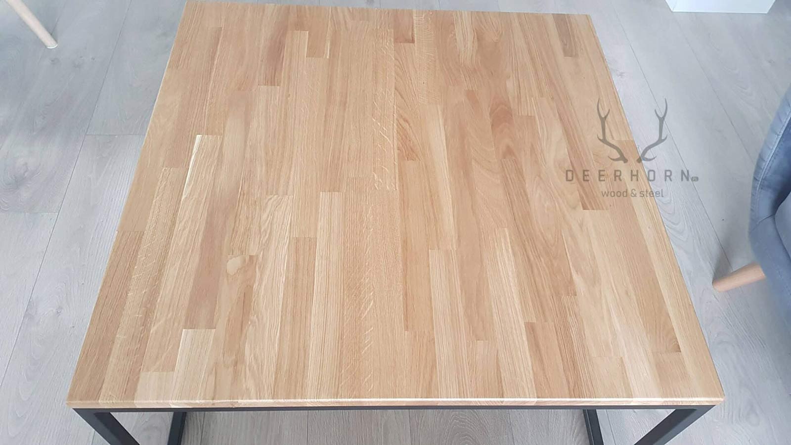 Einschiebbare Couchtische 2in1