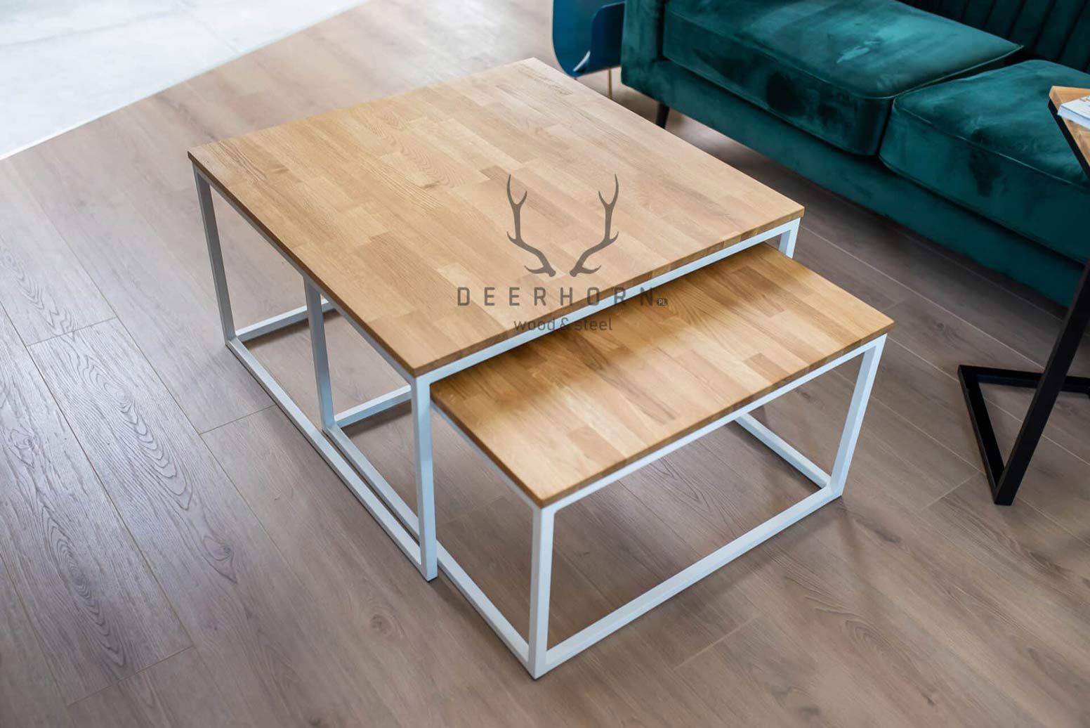 Weiße Loft Industrie Couchtische aus Holz und Metall 80×80 + 70x70cm