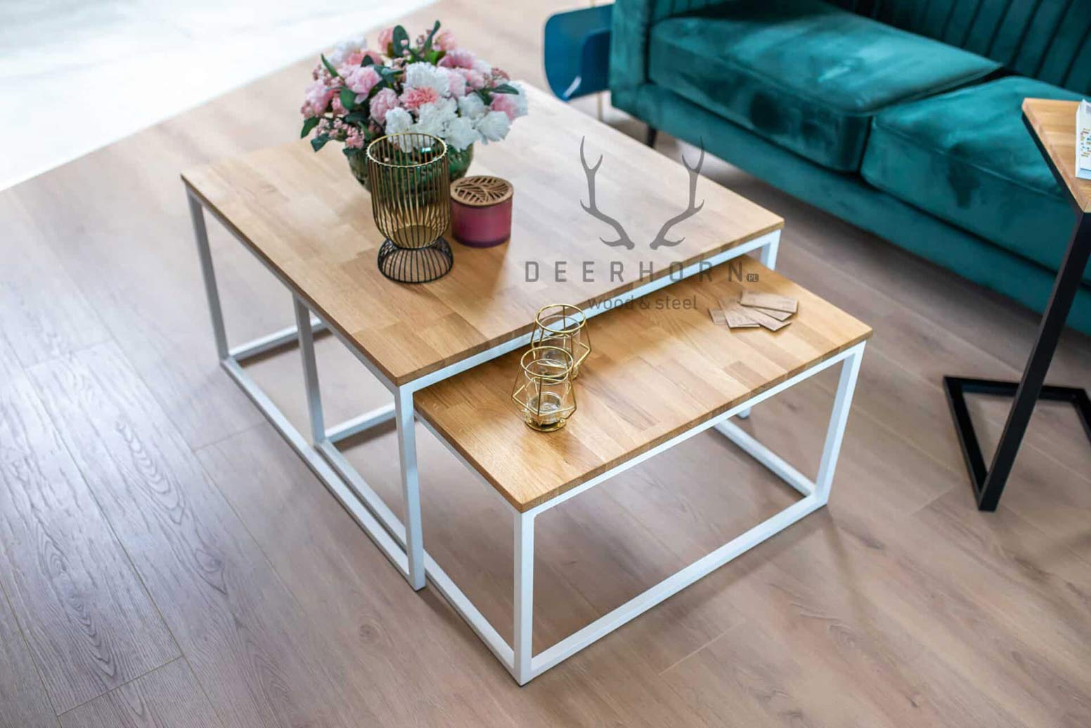Weiße Loft Industrie Couchtische aus Holz und Metall 80×80 + 70x70cm