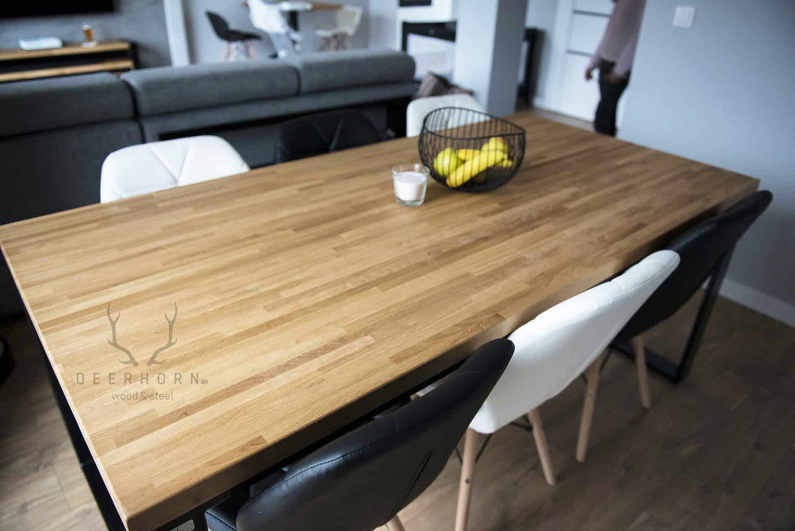 Industrietisch mit Holzplatte Loft-Inspirationen für 6 oder 8 Personen