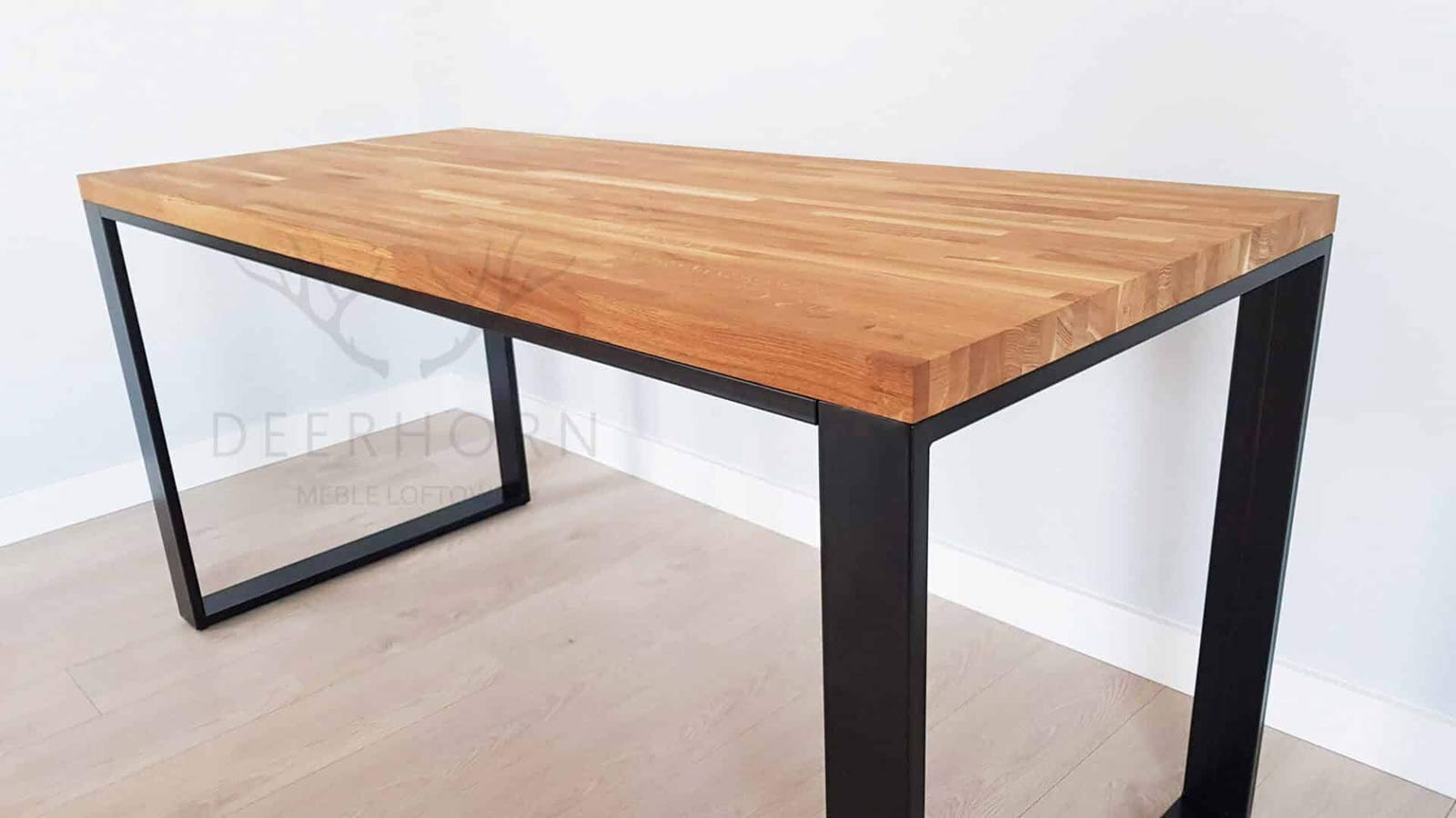 Industrietisch mit Holzplatte Loft-Inspirationen für 6 oder 8 Personen