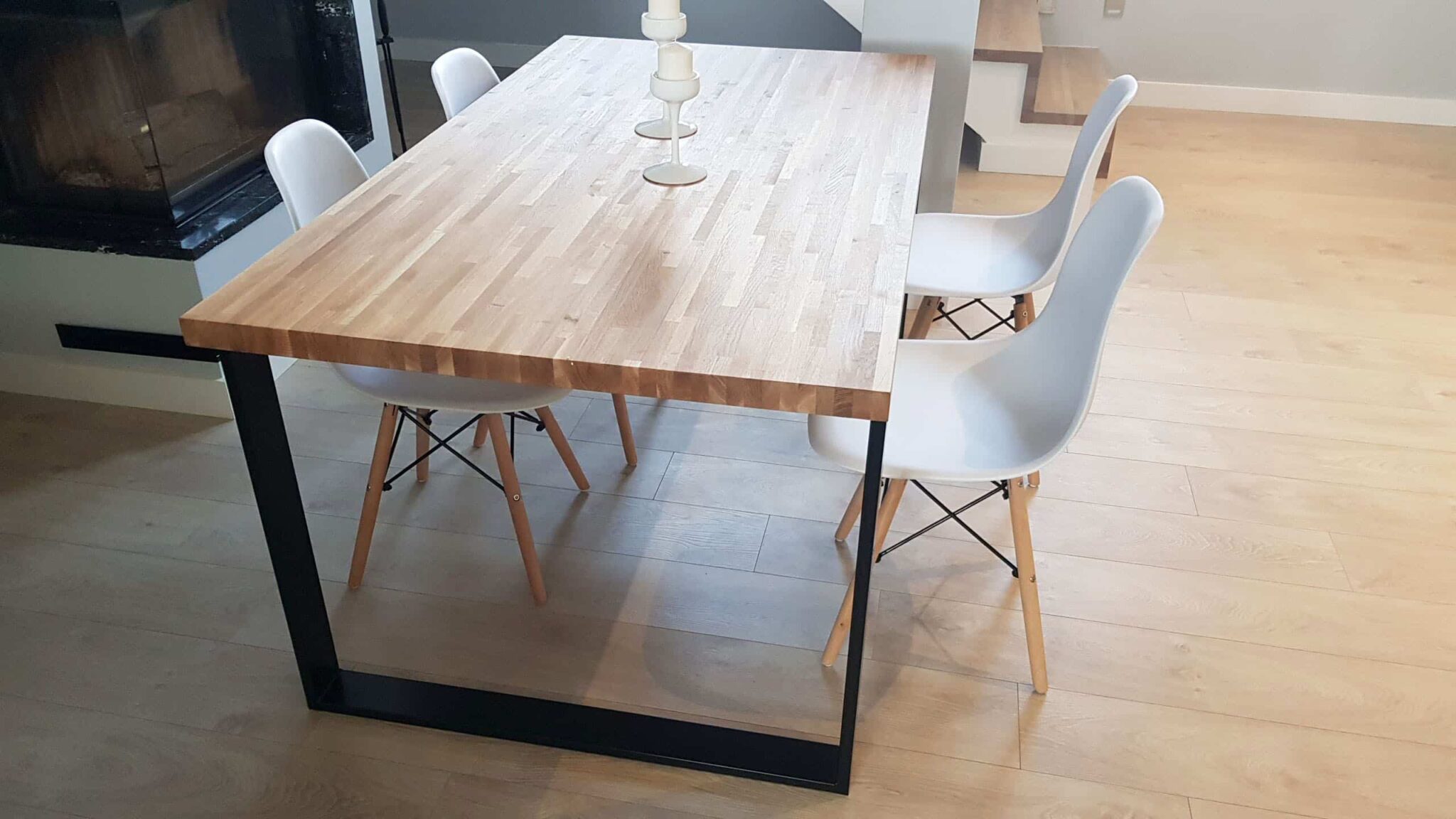Industrietisch mit Holzplatte Loft-Inspirationen für 6 oder 8 Personen
